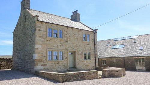 Lanshaw House - Photo 2