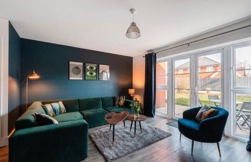 4 Bed, 3 Bath in Colchester - Business, Contractor and Leisure - Singles or Superkings - Disc0unts - Foto 1