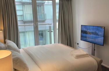 Modern Luxury 2 bedroom apartment in London Excel - Foto 1