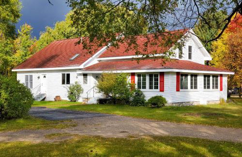 5 Mi to Schuss Mtn Family Getaway with Game Room - Foto 3