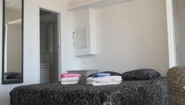 Studio moderne magnifique vue sur mer dans cadre calme et verdoyant - Foto 4