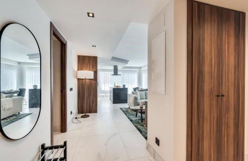 Newly Built 3 BDRM Luxury Apt Close to the Beach - Photo 39