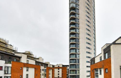 Swansea Marina - Sleeps 4 - Underground parking - Foto 9