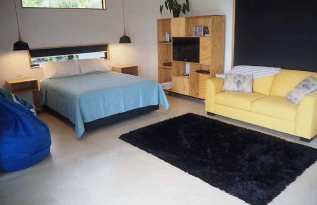 Out the Bay - Photo 2