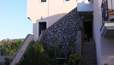 Artemis Luxury Apartaments Anaxos - Foto 3