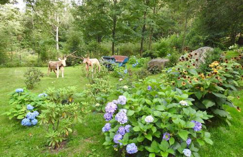 Za Siódmą Górą - Foto 57