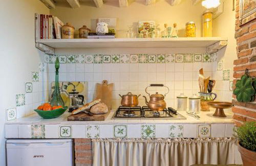 Rosyabate Cottage, with Private Garden and views between Lucca and Pistoia - Foto 27