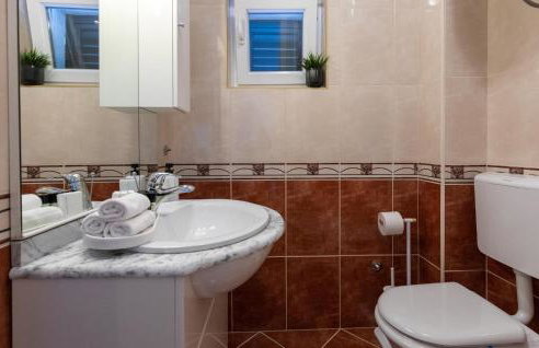 Stunning Home In Vrgorac With Wifi - Foto 35