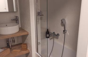 Dolce-Vita appart 3 étoiles, climatisé , 50M de la mer et aux portes de Menton ,parking gratuit - Foto 4