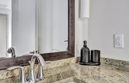 High-Rise 30th Flr Modern Apt, Downtown Dallas - Foto 30