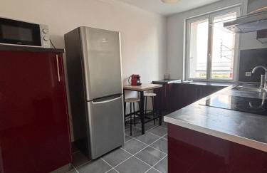 Charmant T3 Vue Mer & Confort en Plein Centre - Foto 12