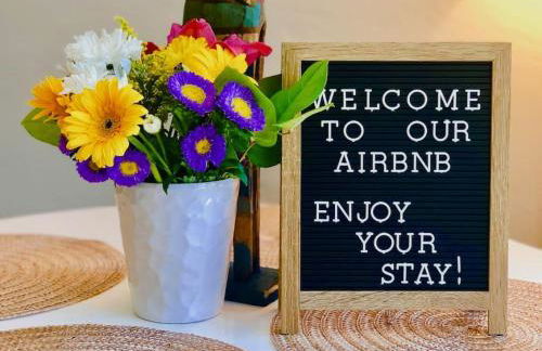 Sunny Guest Suite with large backyard - Pets Welcome - Foto 6