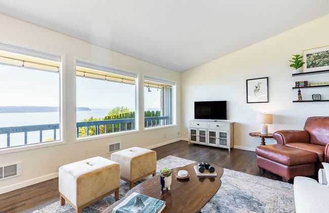 Saratoga by the Sea by Avantstay Panoramic View, Near Langley - Photo 9