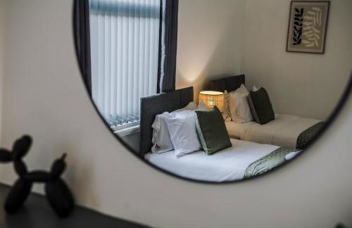 Onslow House - Air Host & Stay - 5 bed, Sleeps 14 - Foto 40