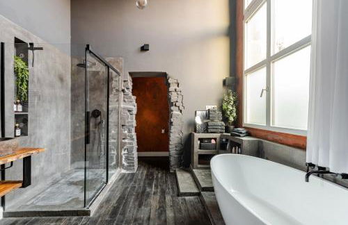 Bahnhofsromantik trifft Luxus - Alter Bahnhof von Kruft - Foto 43