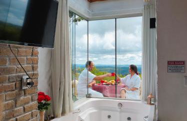 Chalé Formoso - Chalé Romântico com Hidromassagem - Foto 1