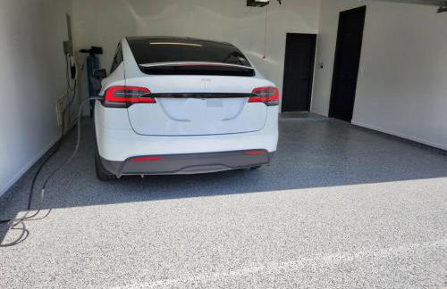 Lake Home: Relax and Unwind in Mission Hidden Gem - Photo 33