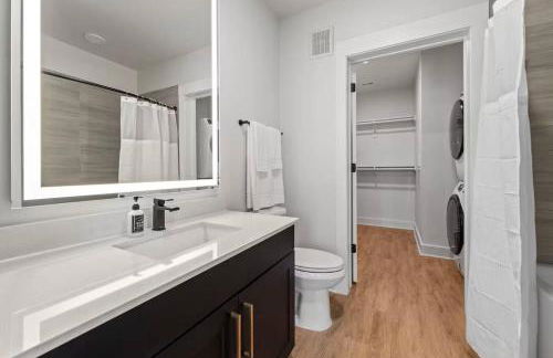 Spacious Studio in Midtown Free Pool and Parking - Foto 17