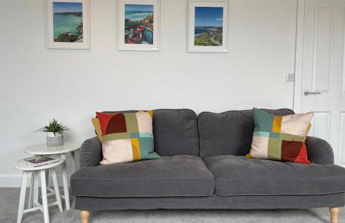 Stunning Penthouse in Penzance "Amazing Sea Views" - Photo 11