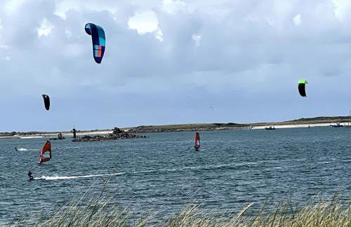 Pieds Dans L'eau Madame est Servie - Foto 21