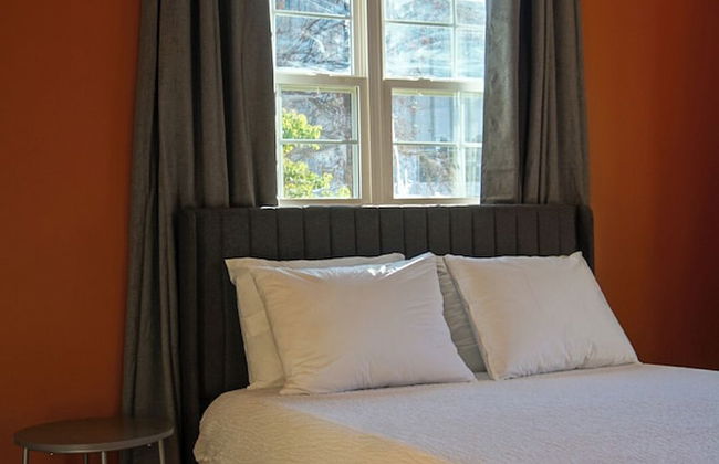 StayAE - Flamingo House - Photo 2