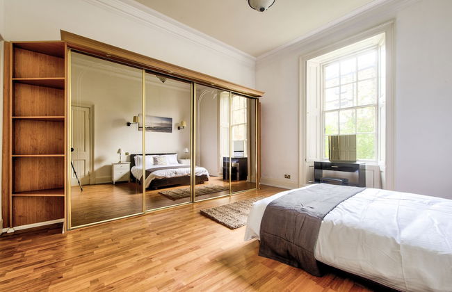 Alva - City Centre Apartment - Photo 6