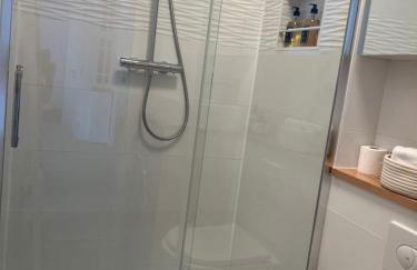 5 Stars 2-BR in Center , Air Conditioner , Elevator - Foto 46