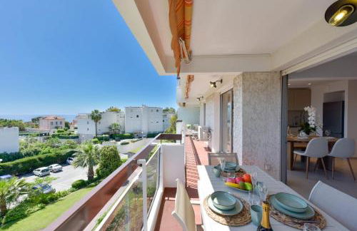 Luxury 1-Br apartment sea view parking - Foto 2