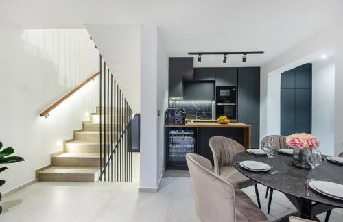 Seafront Villa Kupinica with heated Pool - Foto 24