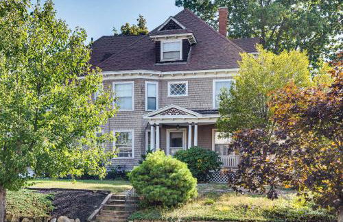 Classic North End Gem Yard, Patio and Modern Style! - Foto 28