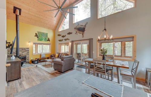 Soldotna Home with 2 Living Areas and Spacious Porch - Photo 8