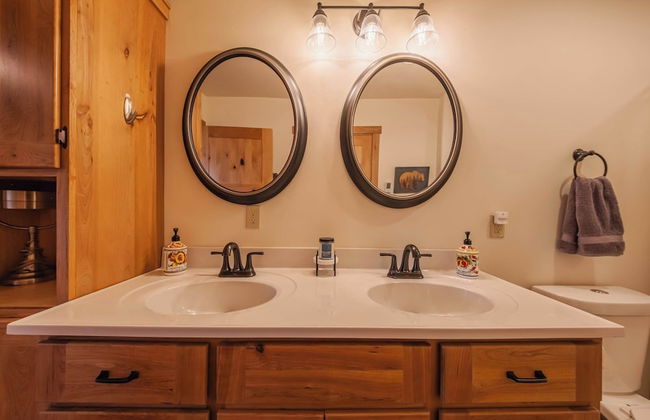 Rock Lot A 5 Star Vacation! - Photo 16