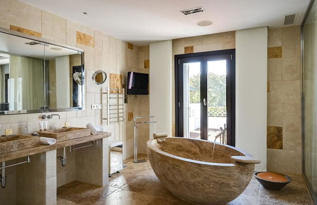 Los Halcones 14 - Foto 21