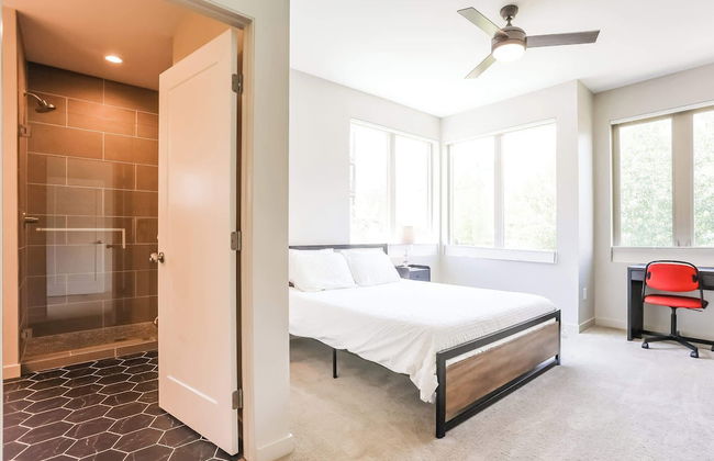 Granby Colorful Adventures Breathtaking Views! - Photo 3