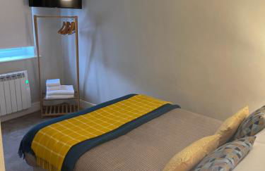 Horncliffe room only accommodation - Photo 15