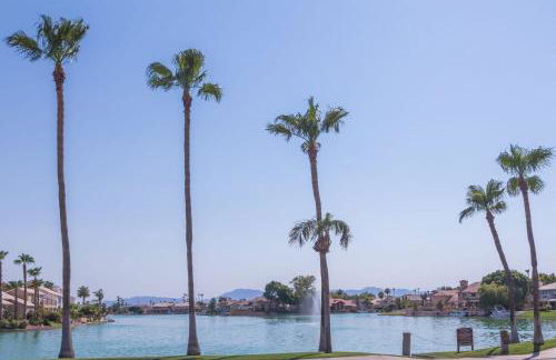 Modern Retreat in Ahwatukee Heated Pool Spa Gym - Foto 2