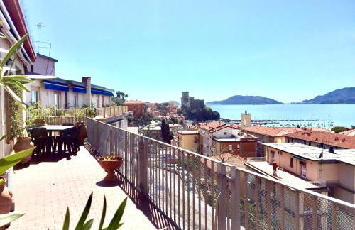 La Terrazza sul Golfo - Photo 2