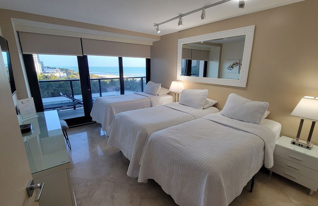 Alexander 702 3 Bedroom Apts by RedAwning - Foto 8