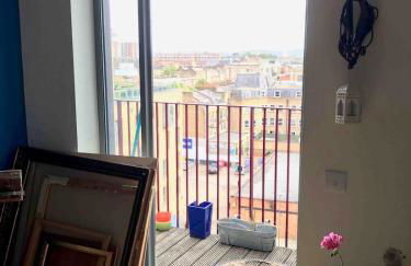 2 Bed Flat with Balcony - Zone 1 Central London - Foto 11