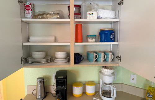 Cozy one bedroom with great water views lots of room - Foto 22