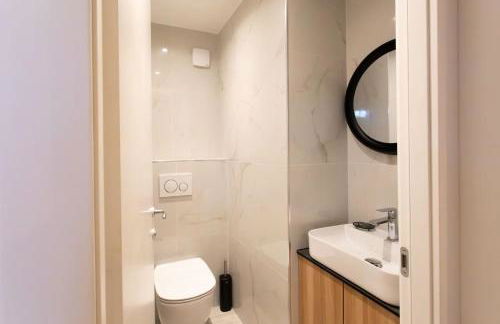 #45 Quiet chic 5mins walk to port and beach AC Wifi - Foto 28