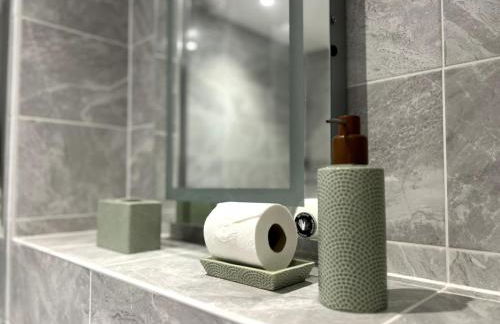 Brand New Quay Side Luxury Apart - Akala Suite - Photo 12