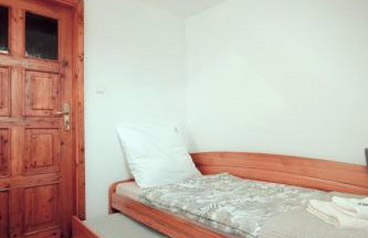 Chatka Czarny Bocian w Podgórzynie - Foto 54