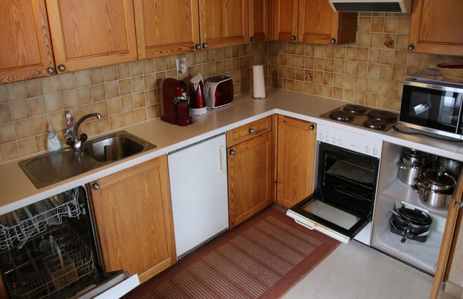 Elegant Apartment With Patio in Hills - Foto 3