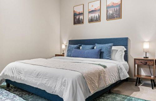 2KBD2BA Steps from Target Center+GYM+KTCHN+LNDRY - Foto 42