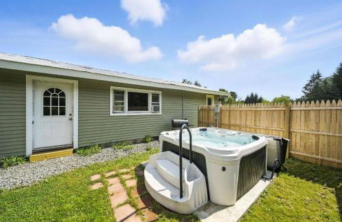 Liberty Lakefront Home - Pool, Hot Tub, Sauna - Foto 27