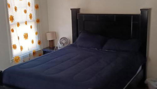 Family Friendly Upper Flat Minutes from Downtown, LCA & Ford Field - Foto 2