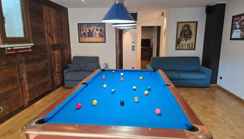 Appartamento con Biliardo Privato Patio e Parcheggio Aosta - Foto 4, Game Room
