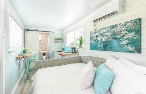 The Container Retreat @ 290 Wine Trail #1 Escape to Hye, TX - Foto 10