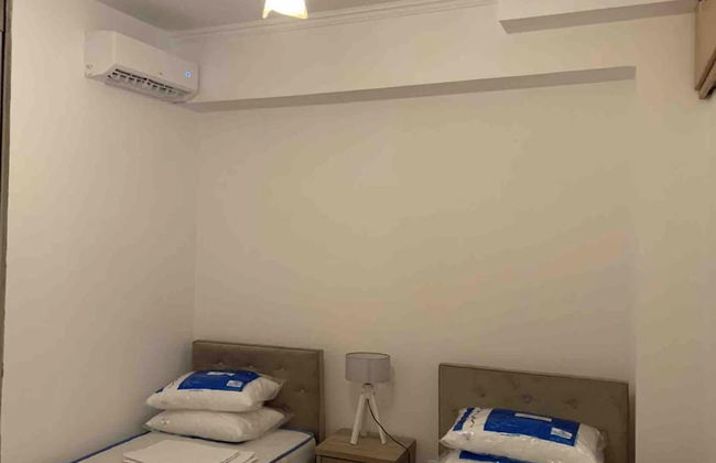 Beautiful 2 Bedroom Apartment in Skala Sleeps 5 - Photo 4